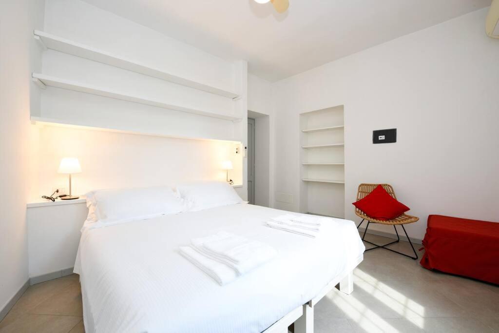 Oleandro Apartment Directly On The Lake 가르냐노 외부 사진